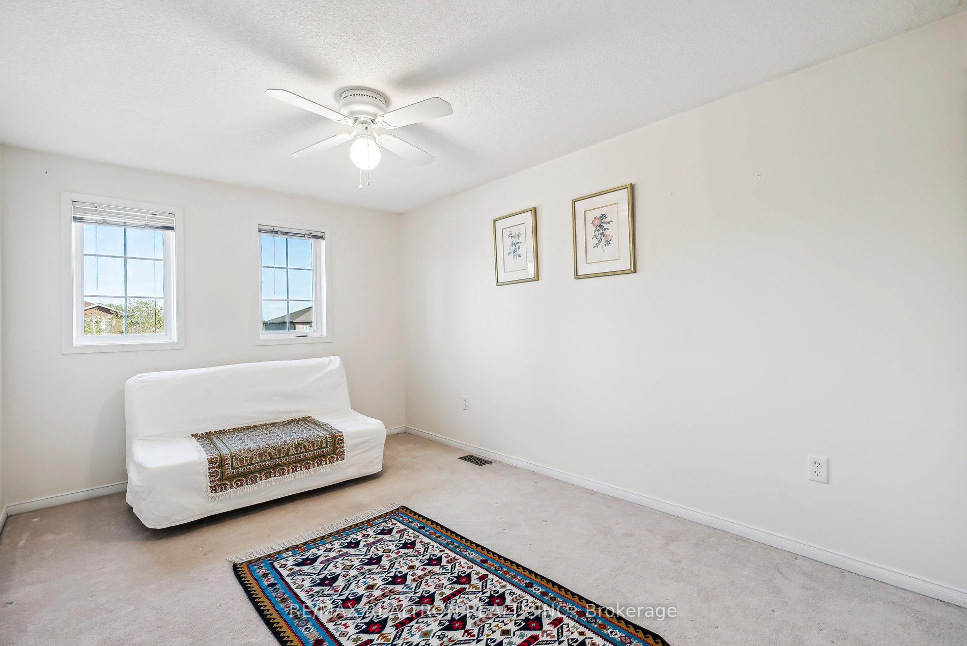 Photo 37 of 50 Holly Meadow Road, Barrie, Holly — HOMEH