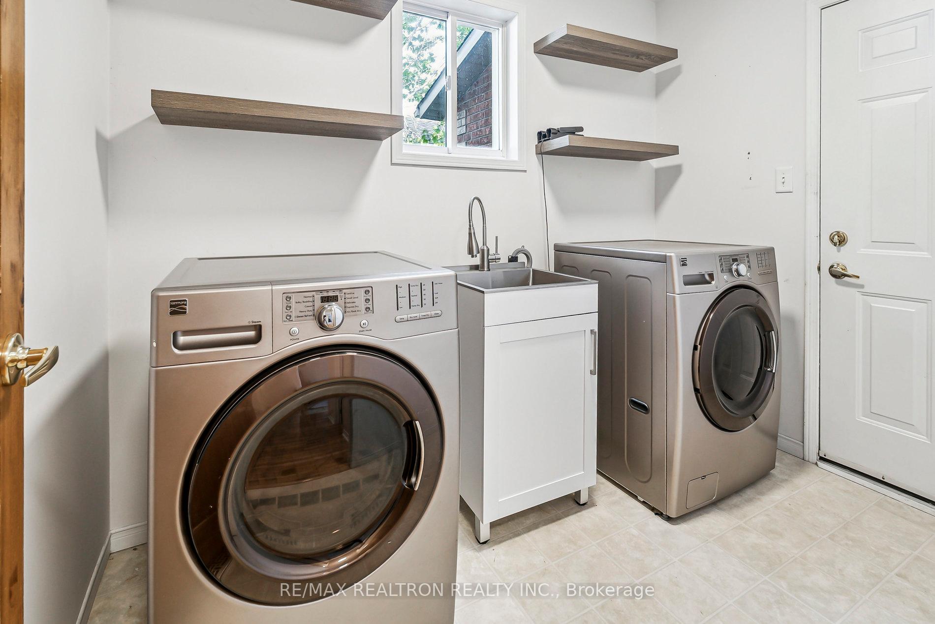 Photo 45 of 50 Holly Meadow Road, Barrie, Holly — HOMEH