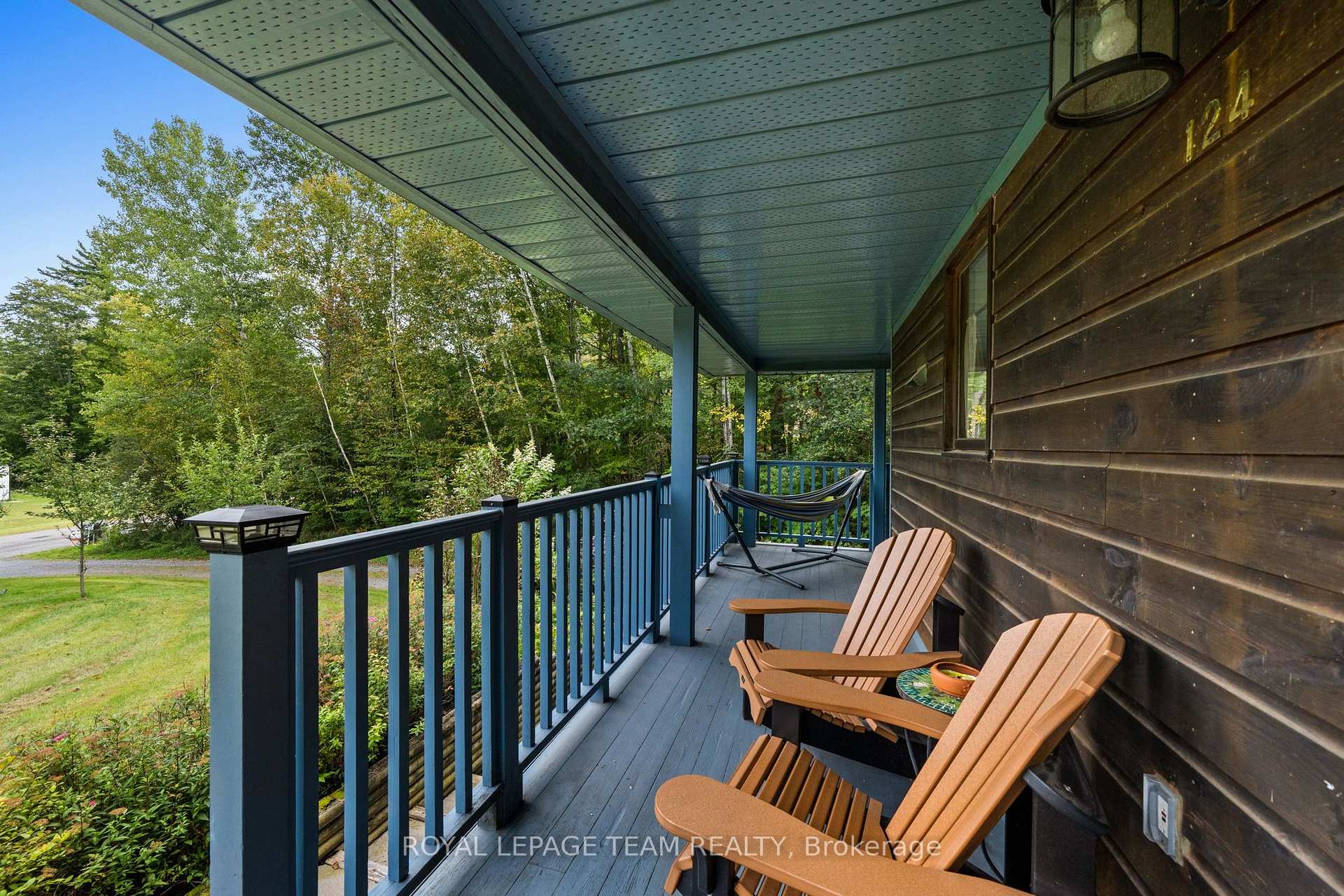 Photo 3 of 124 Charmont Way, Ottawa, Constance Bay — HOMEH