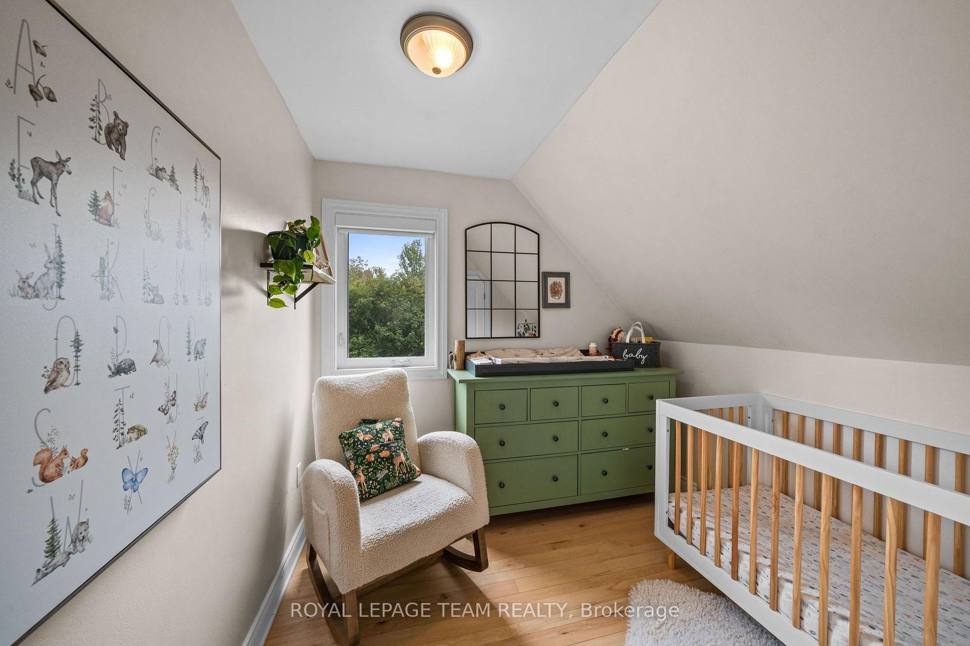 Photo 29 of 124 Charmont Way, Ottawa, Constance Bay — HOMEH