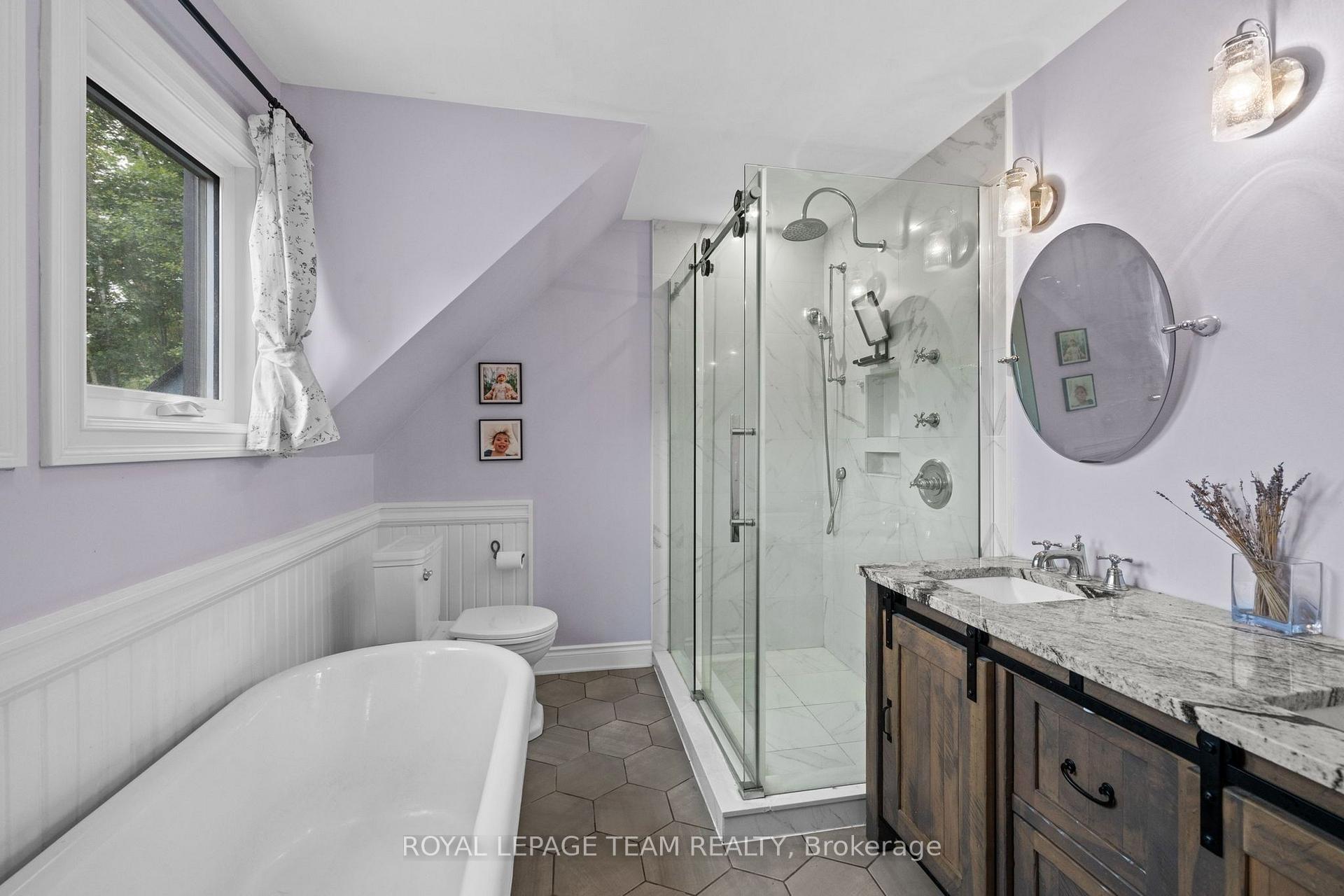 Photo 31 of 124 Charmont Way, Ottawa, Constance Bay — HOMEH