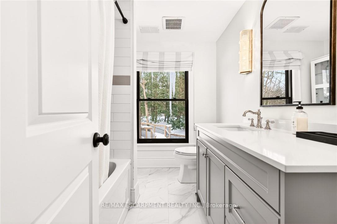 Photo 35 of 2129 Highview Drive, Burlington, Rural Burlington — HOMEH