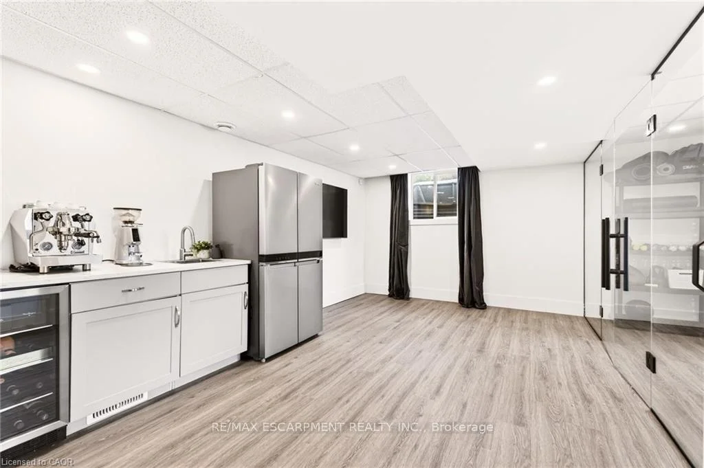 Photo 48 of 2129 Highview Drive, Burlington, Rural Burlington — HOMEH