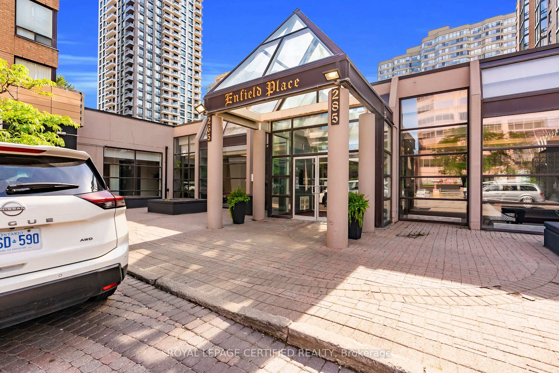 Photo 5 of Unit #2109, 285 Enfield Place, Mississauga, City Centre — HOMEH
