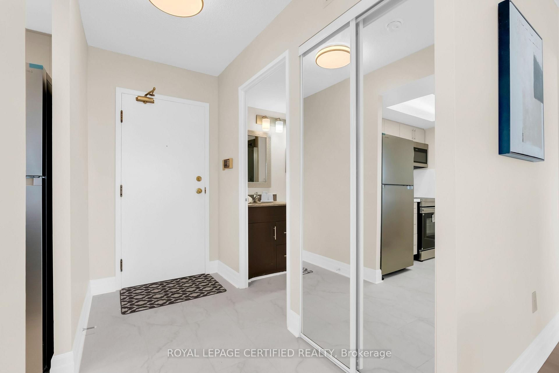 Photo 10 of Unit #2109, 285 Enfield Place, Mississauga, City Centre — HOMEH