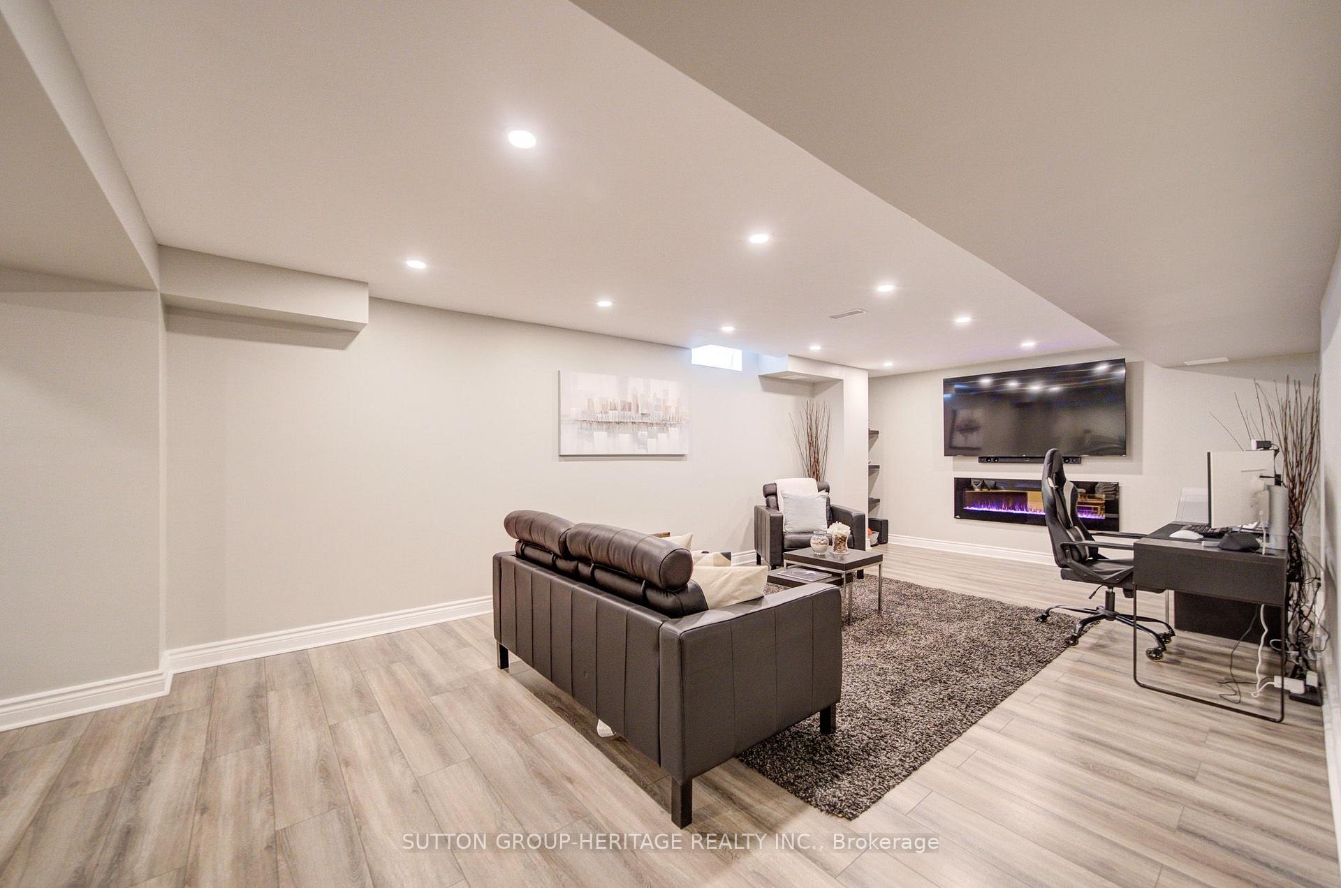 Photo 84 of 18 Shorten Place, Ajax, Northwest Ajax — HOMEH