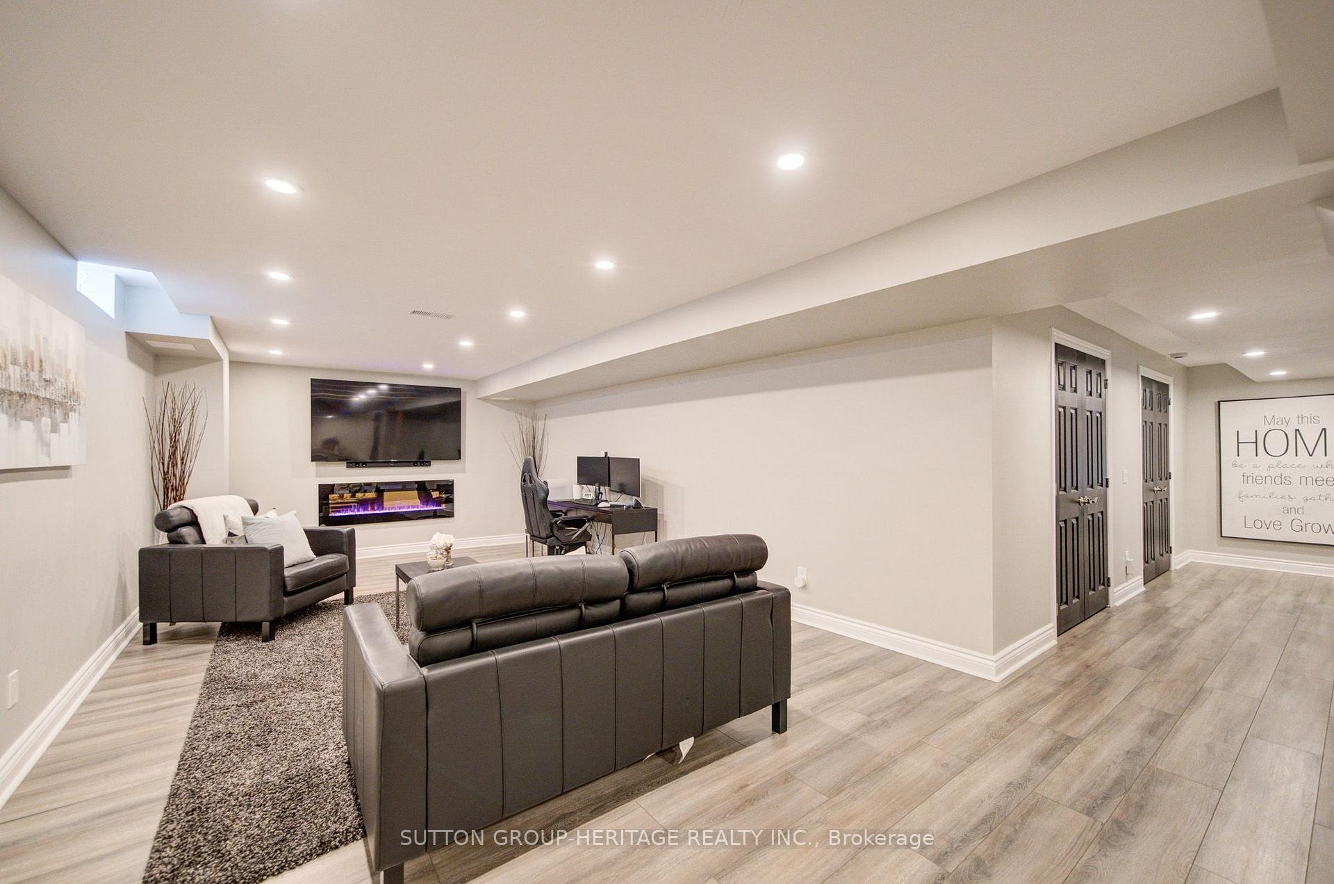 Photo 89 of 18 Shorten Place, Ajax, Northwest Ajax — HOMEH