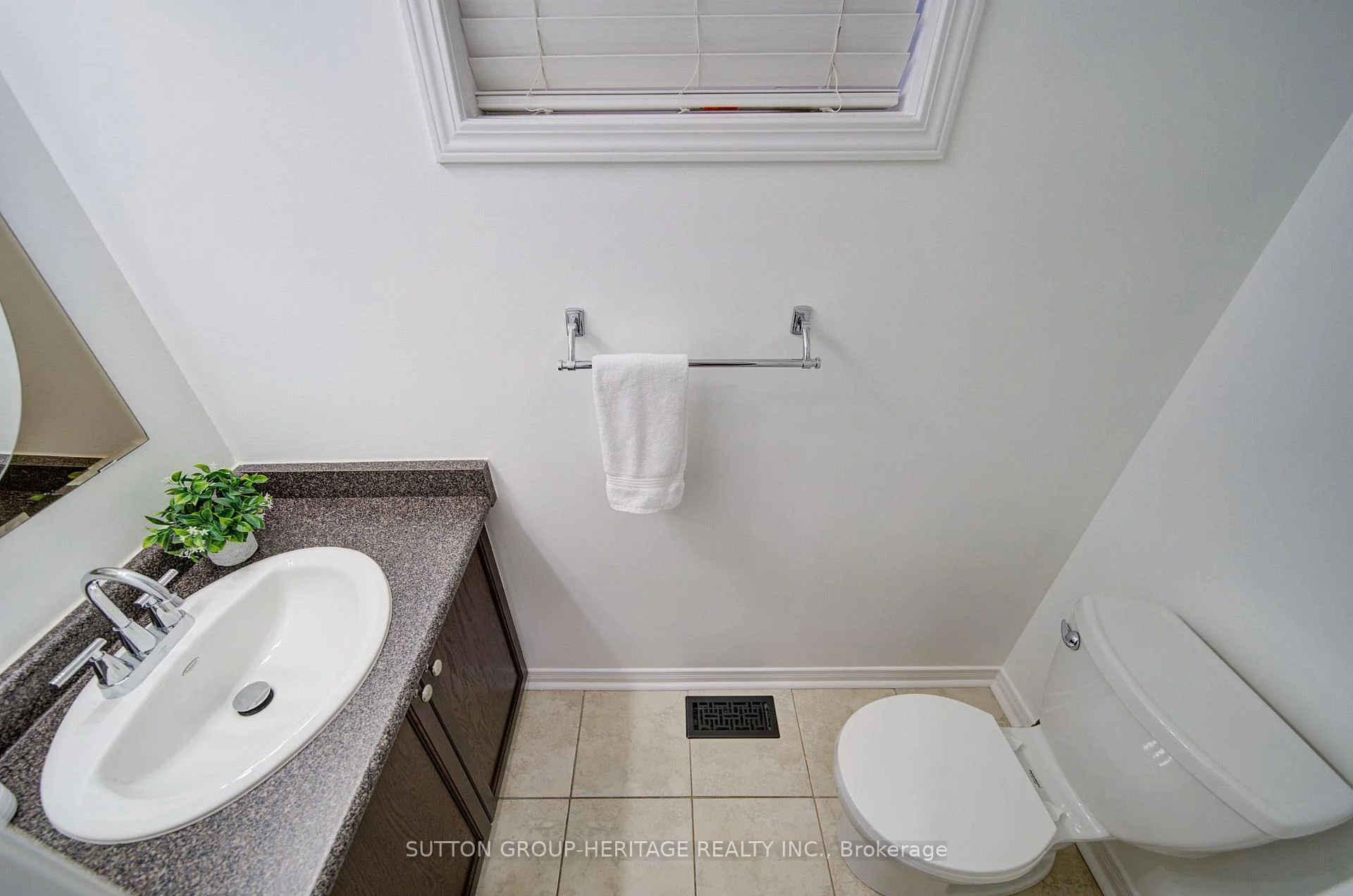 Photo 98 of 18 Shorten Place, Ajax, Northwest Ajax — HOMEH