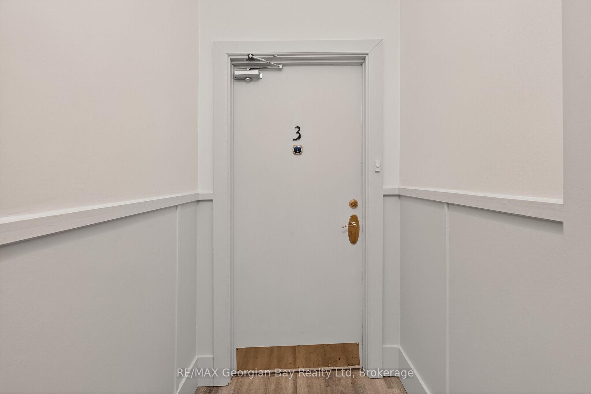 Photo 5 of Unit 3, 90 Main Street, Penetanguishene — HOMEH