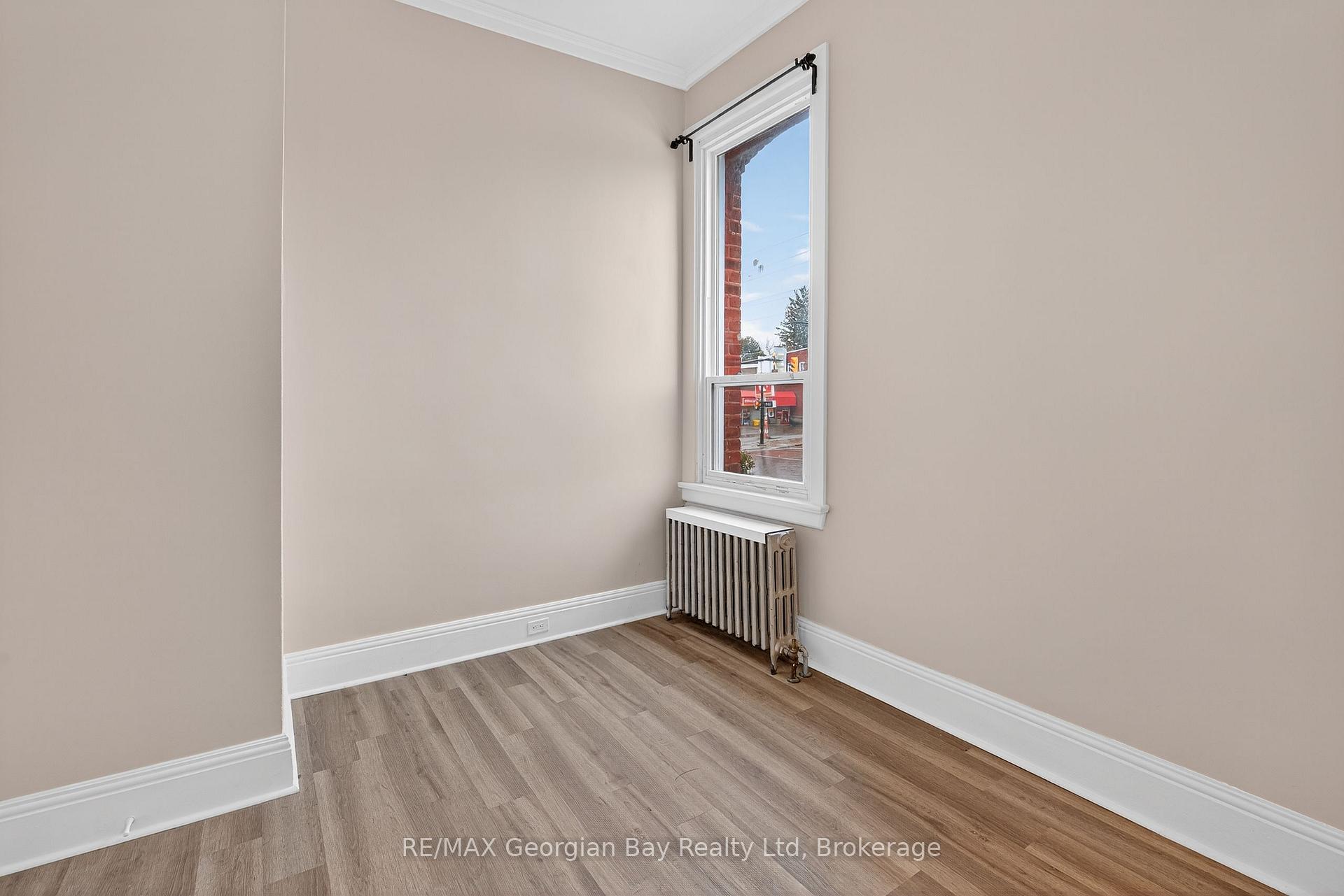 Photo 18 of Unit 3, 90 Main Street, Penetanguishene — HOMEH
