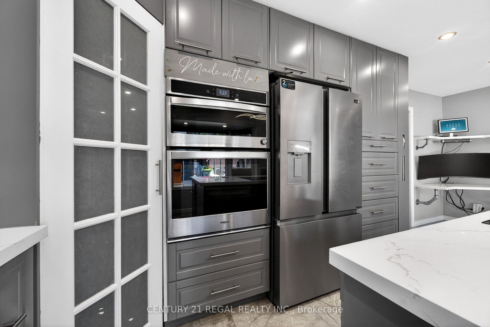 Photo 5 of 481 Camelot Drive W, Oshawa, Eastdale — HOMEH