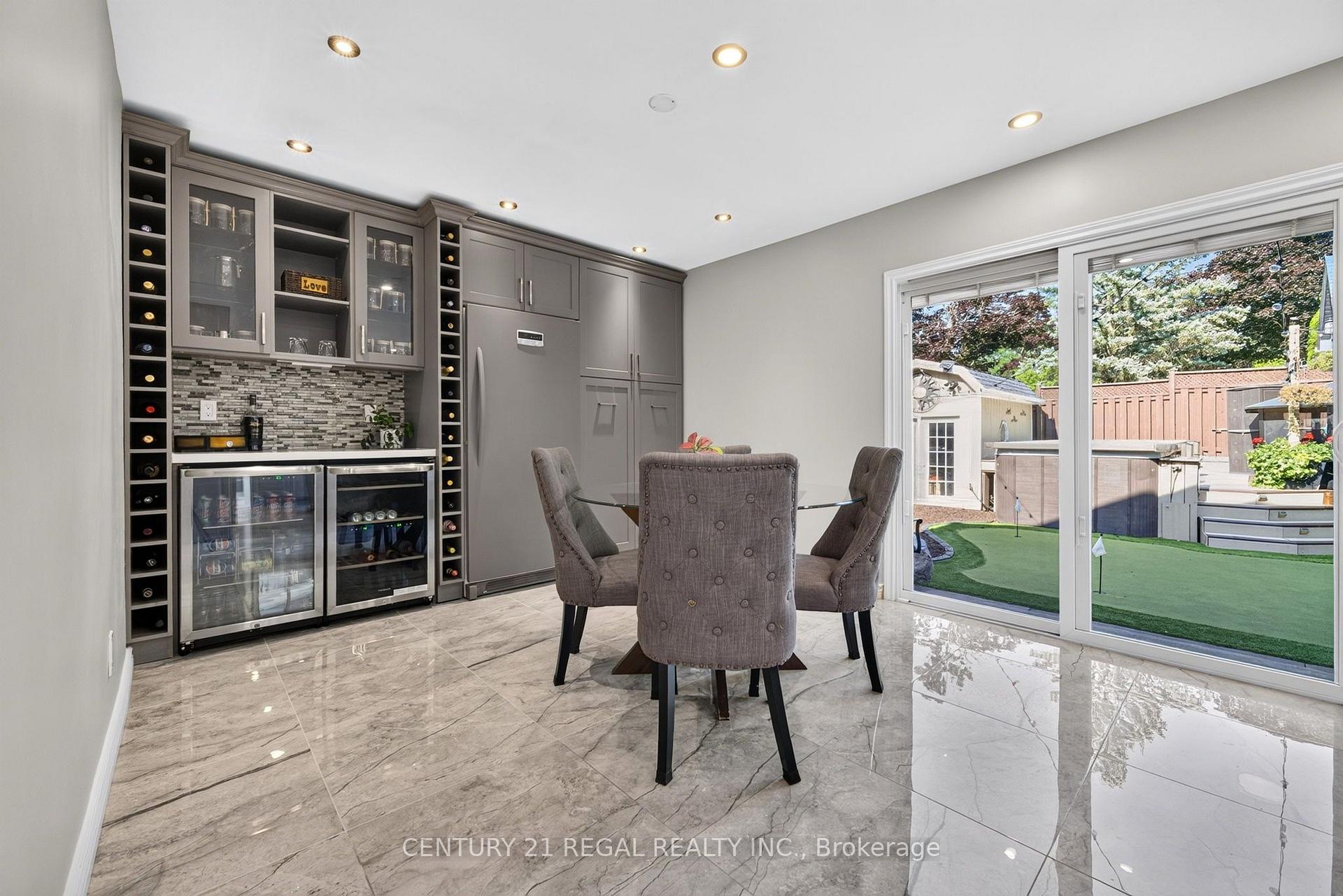 Photo 11 of 481 Camelot Drive W, Oshawa, Eastdale — HOMEH