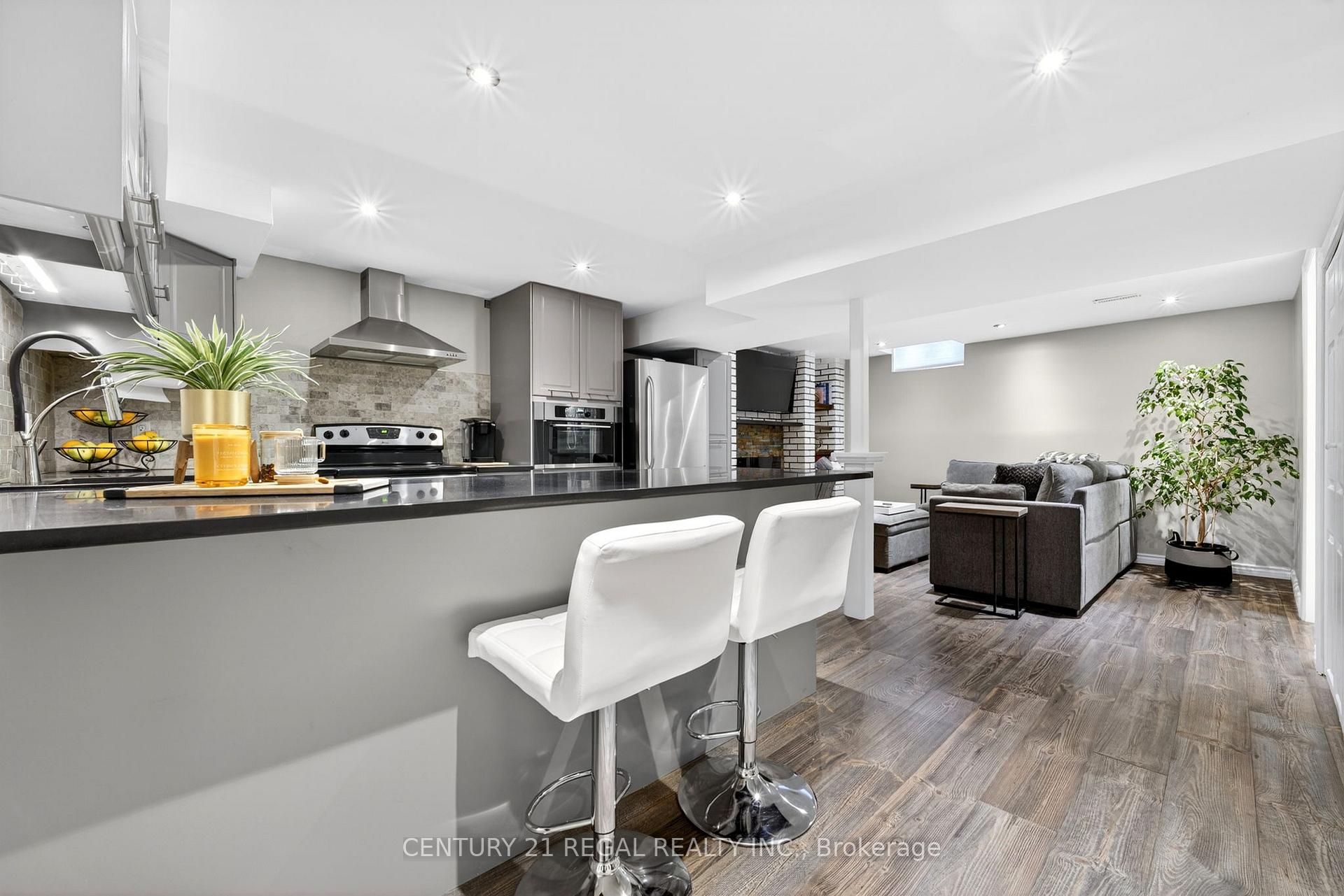 Photo 33 of 481 Camelot Drive W, Oshawa, Eastdale — HOMEH
