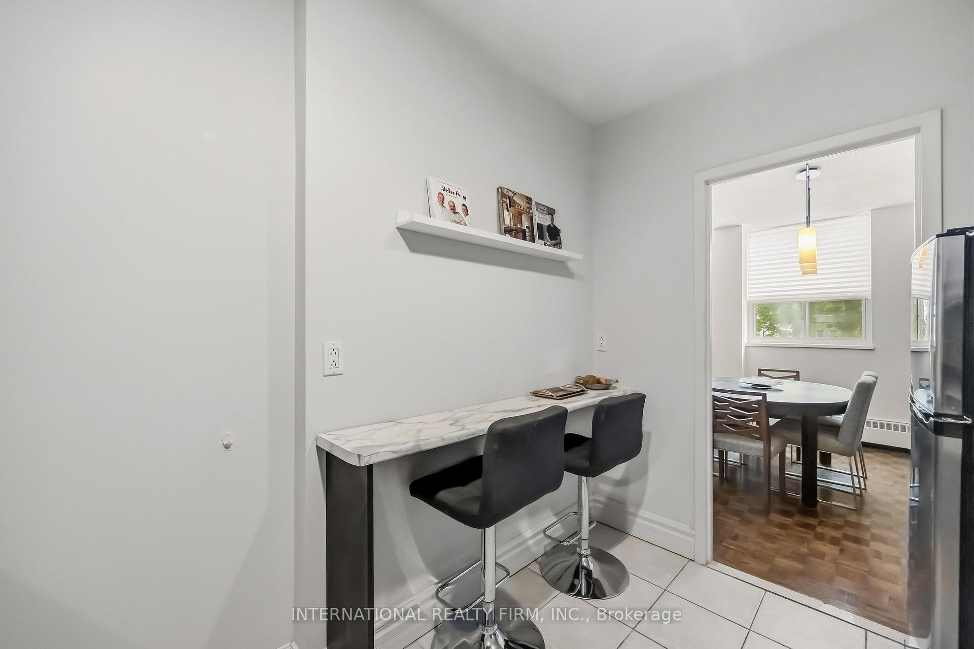 Photo 9 of Unit 101, 151 La Rose Avenue E, Etobicoke, Humber Heights — HOMEH