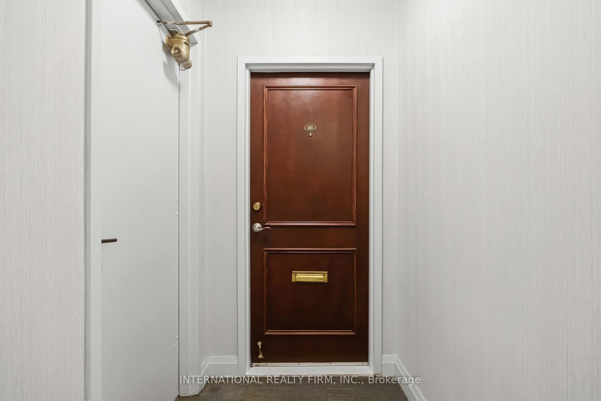 Photo 15 of Unit 101, 151 La Rose Avenue E, Etobicoke, Humber Heights — HOMEH