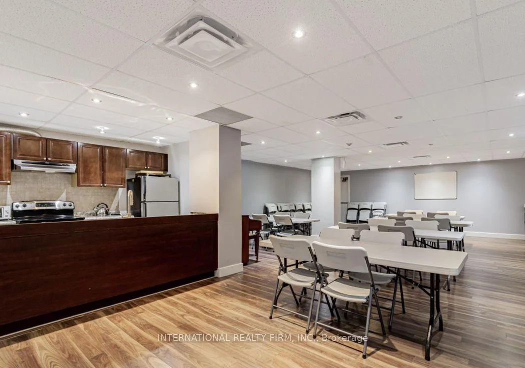 Photo 17 of Unit 101, 151 La Rose Avenue E, Etobicoke, Humber Heights — HOMEH