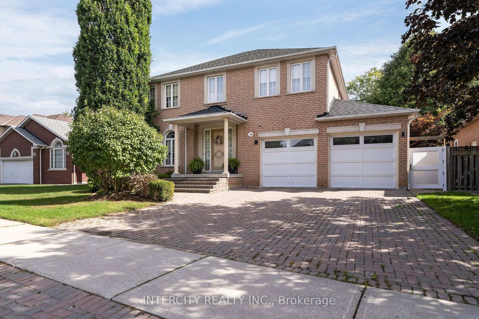 Photo 1 of 59 Kimber Crescent, Vaughan, East Woodbridge — HOMEH