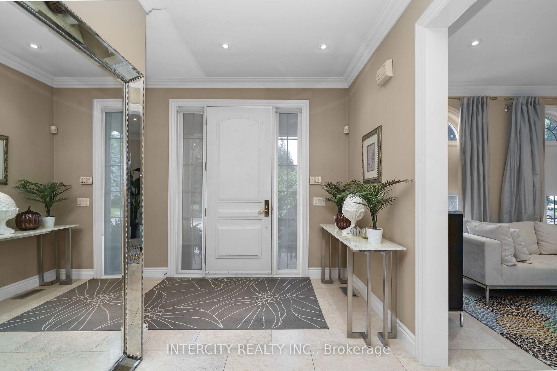 Photo 21 of 59 Kimber Crescent, Vaughan, East Woodbridge — HOMEH