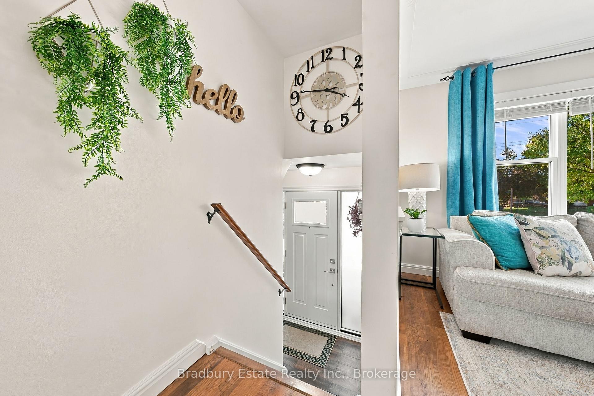 Photo 5 of 2301 Barclay Road, Burlington, Brant — HOMEH