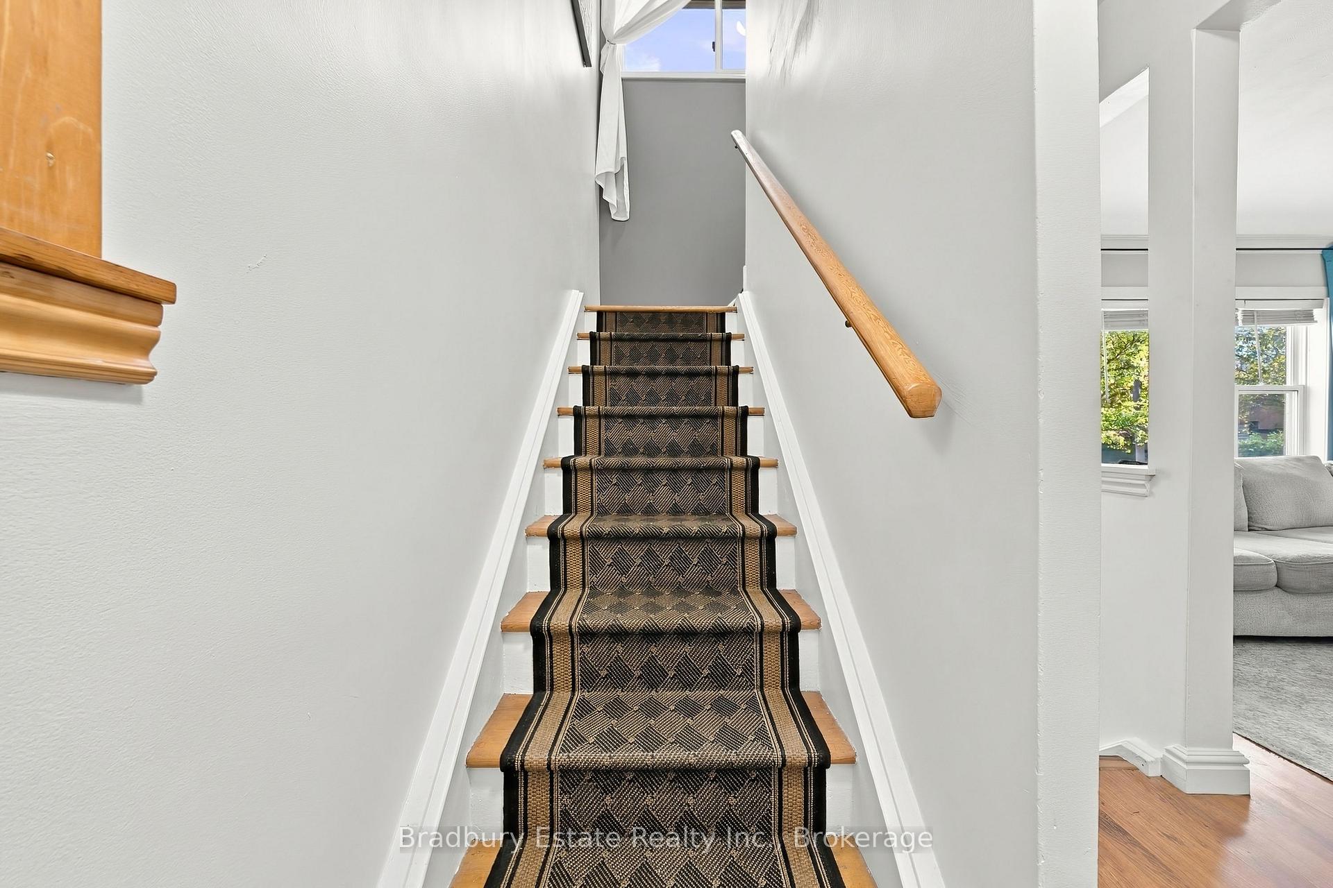 Photo 17 of 2301 Barclay Road, Burlington, Brant — HOMEH