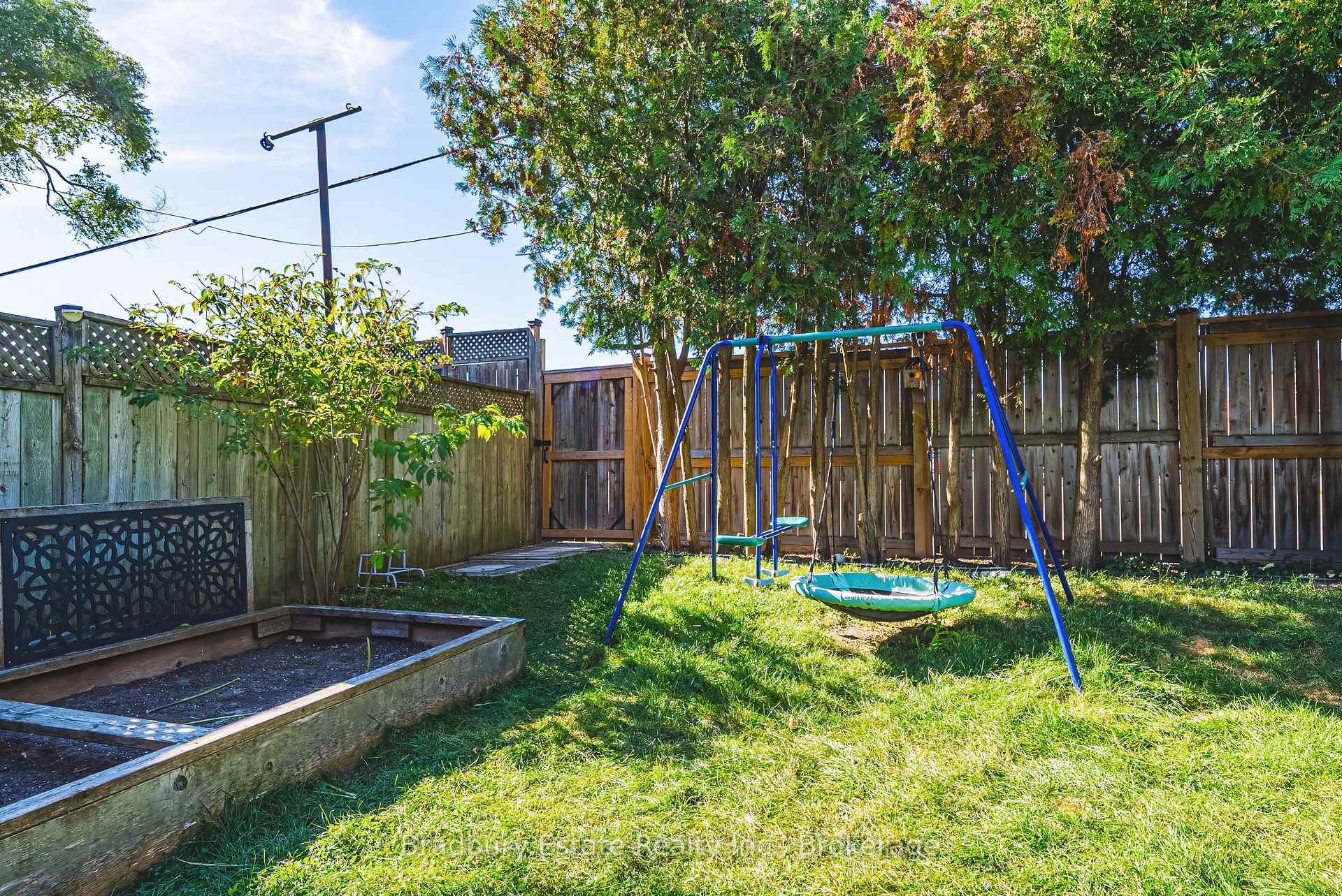 Photo 38 of 2301 Barclay Road, Burlington, Brant — HOMEH