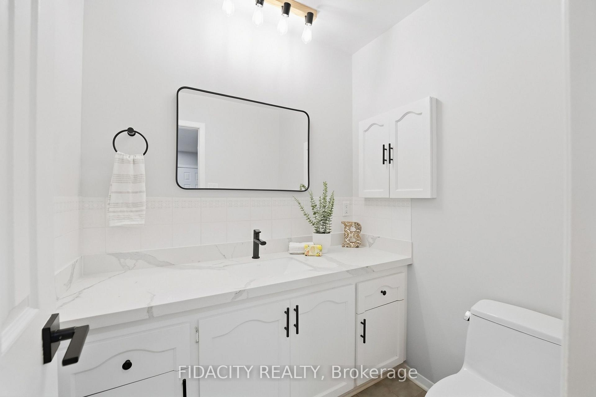 Photo 23 of 36 Beverly Street, Ottawa, Stittsville (Central) — HOMEH