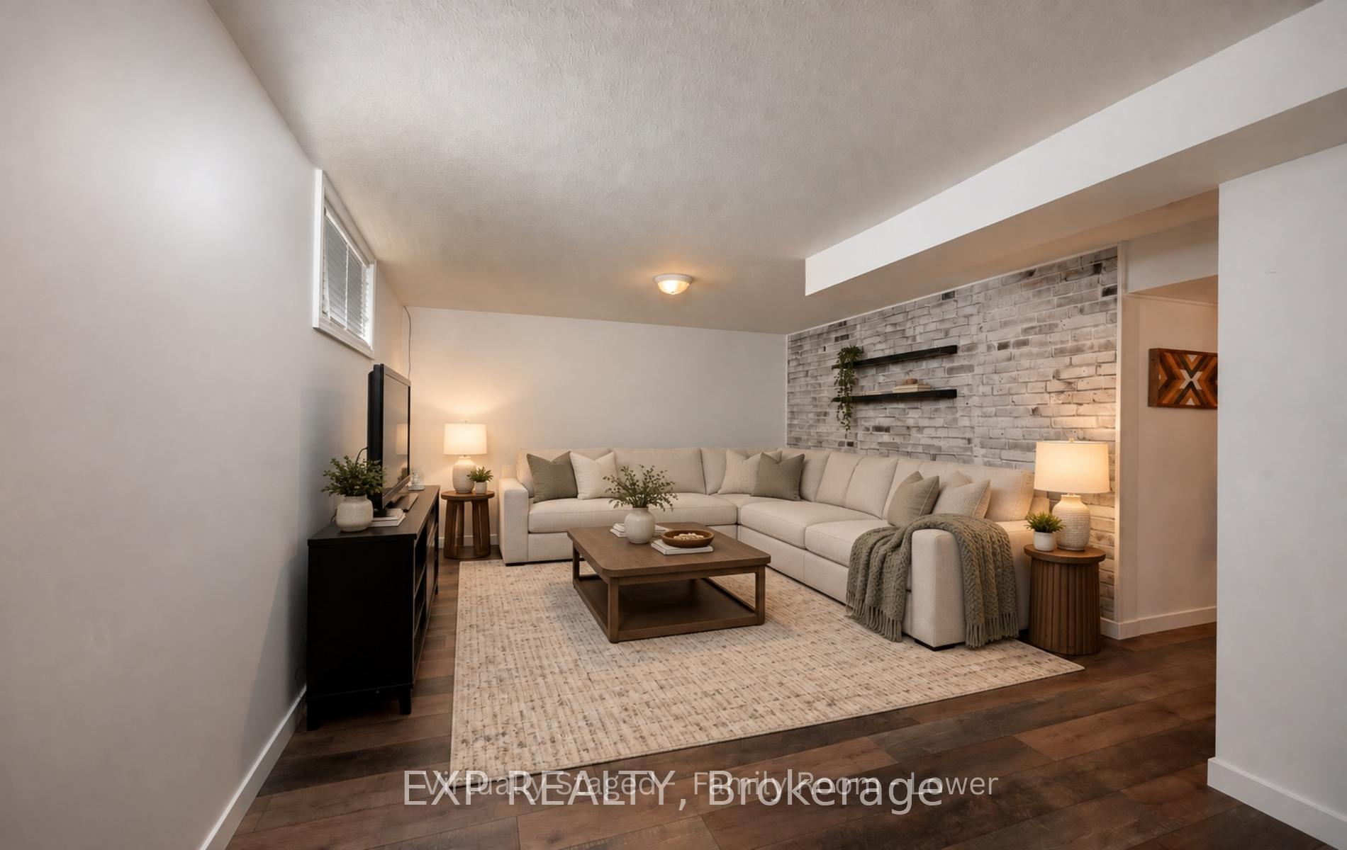 Photo 21 of 65 Kerr Crescent, Ingersoll, Ingersoll - North — HOMEH