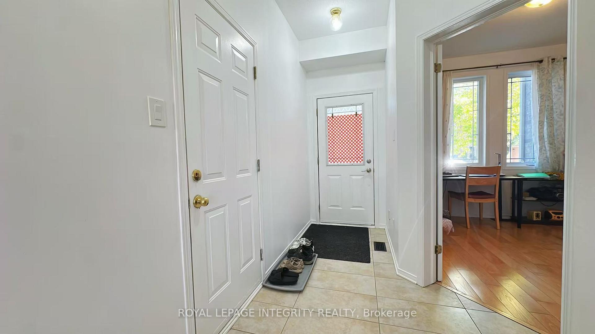 Photo 3 of 148 Grovemont Drive, Ottawa, Barrhaven - Strandherd — HOMEH