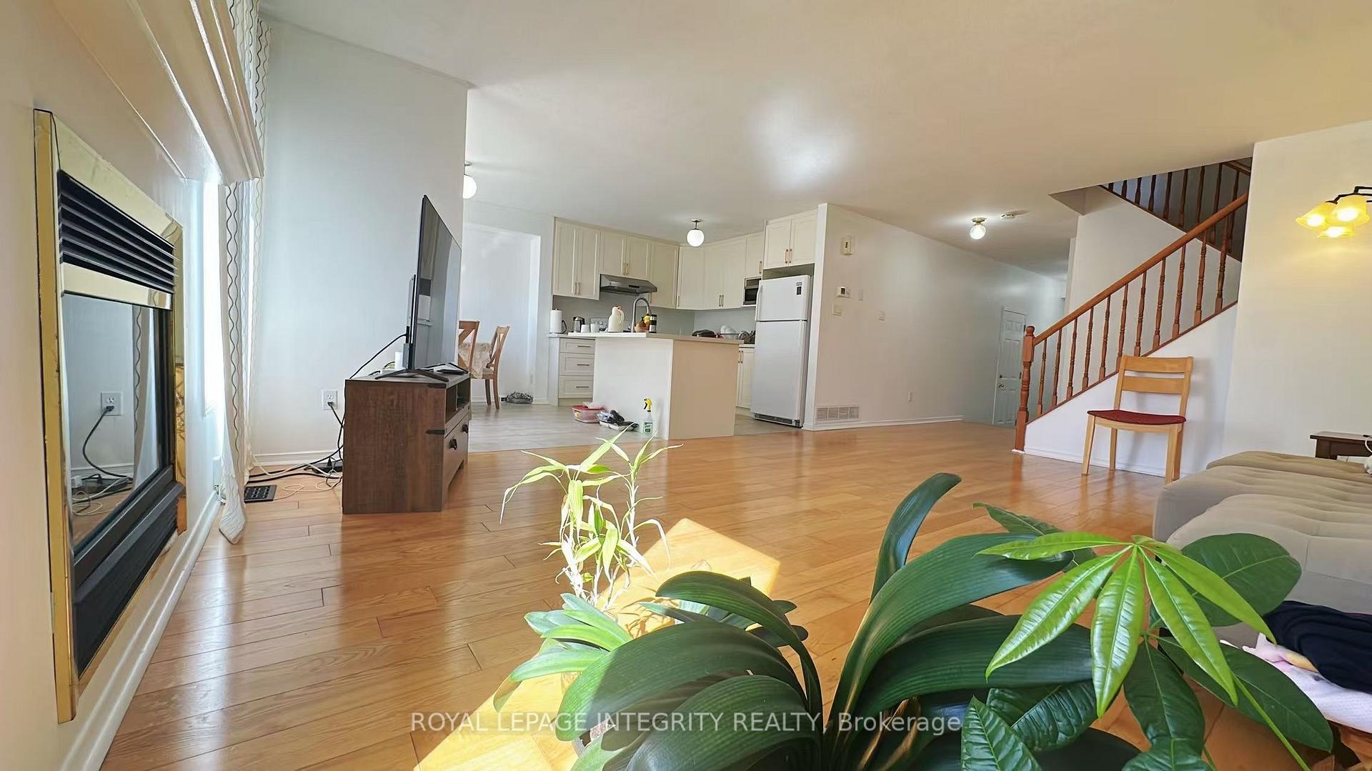 Photo 13 of 148 Grovemont Drive, Ottawa, Barrhaven - Strandherd — HOMEH