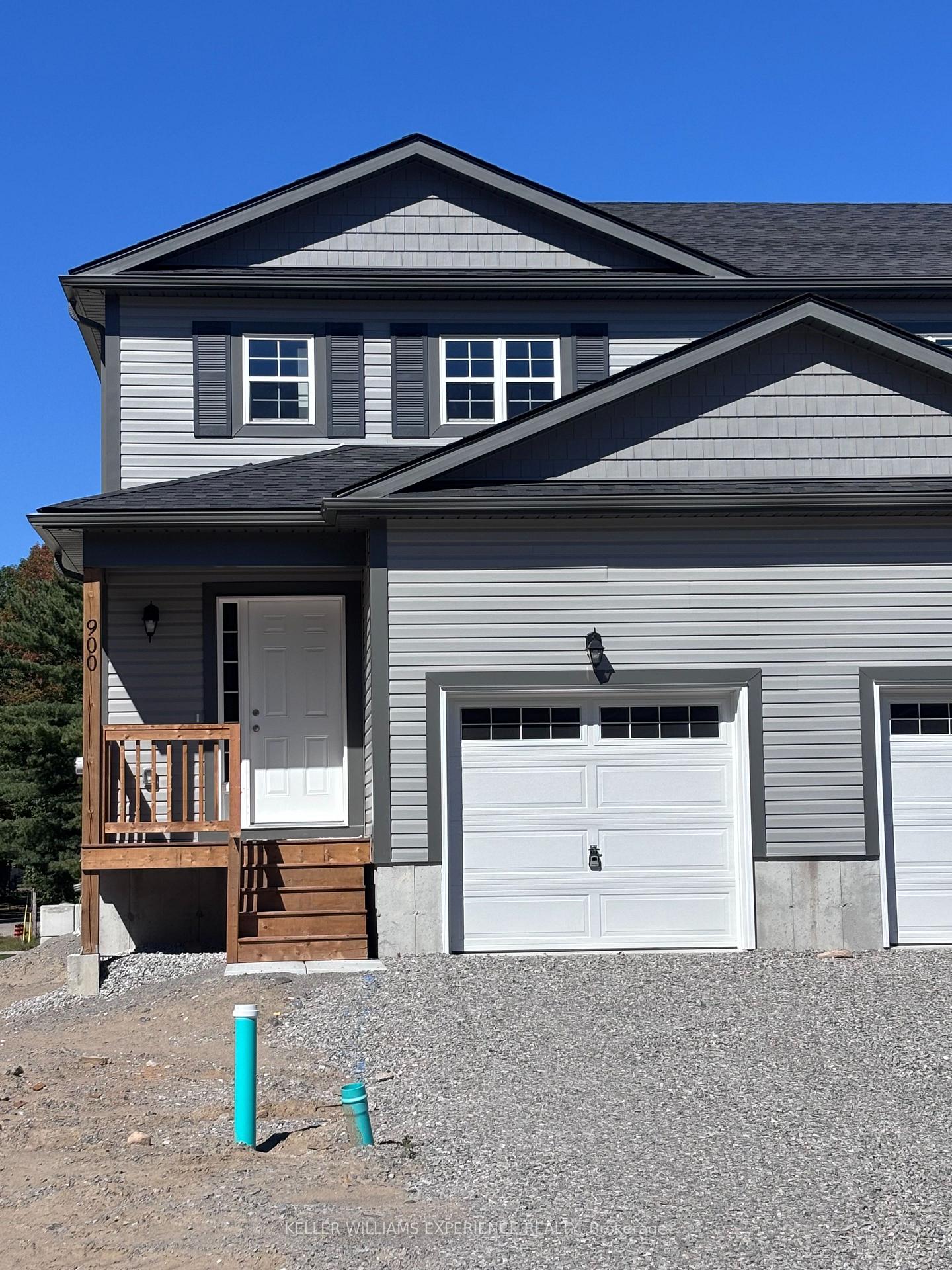 Photo 1 of 900 Wild Rose Drive, Gravenhurst, Wood (Gravenhurst) — HOMEH