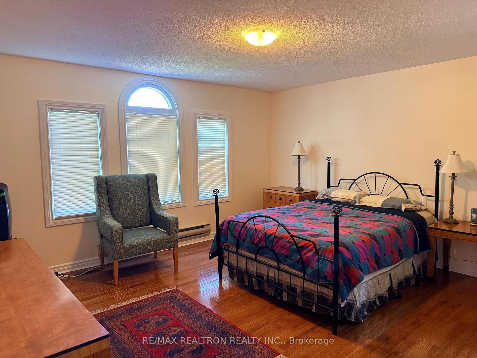 Photo 19 of 8 Waterdown Crescent, Whitby, Rolling Acres — HOMEH
