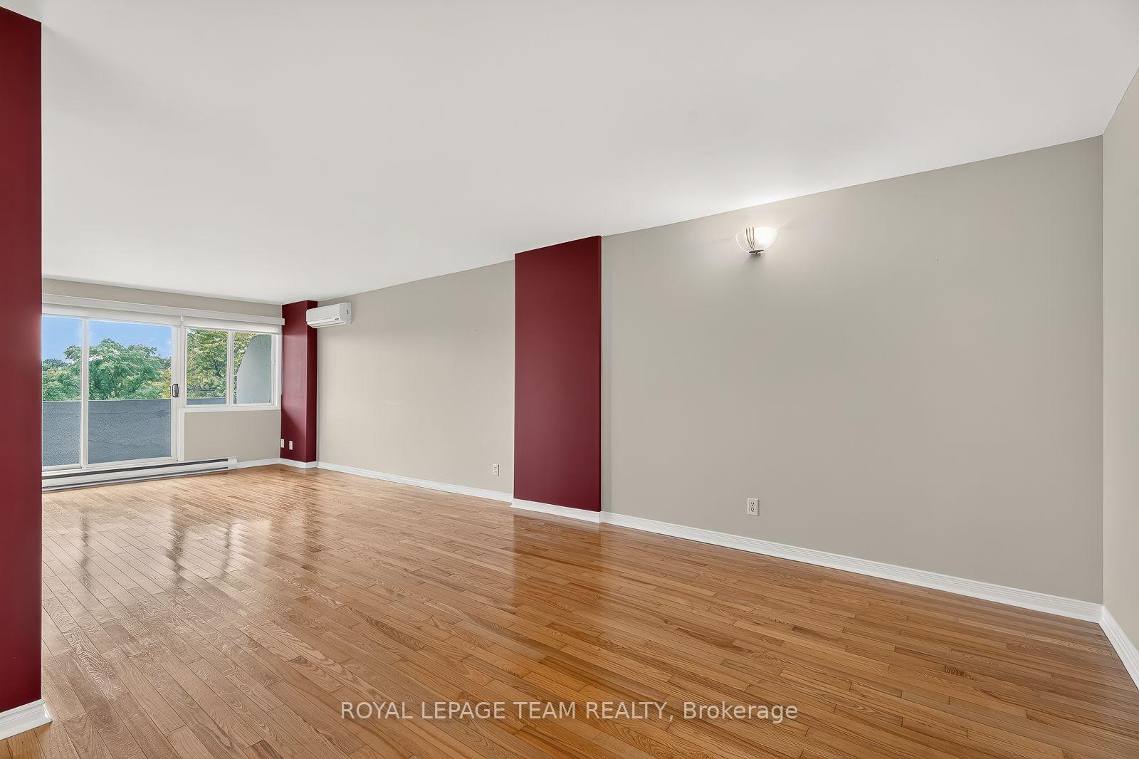 Photo 5 of Unit 409, 40 Landry Street, Ottawa, Vanier — HOMEH