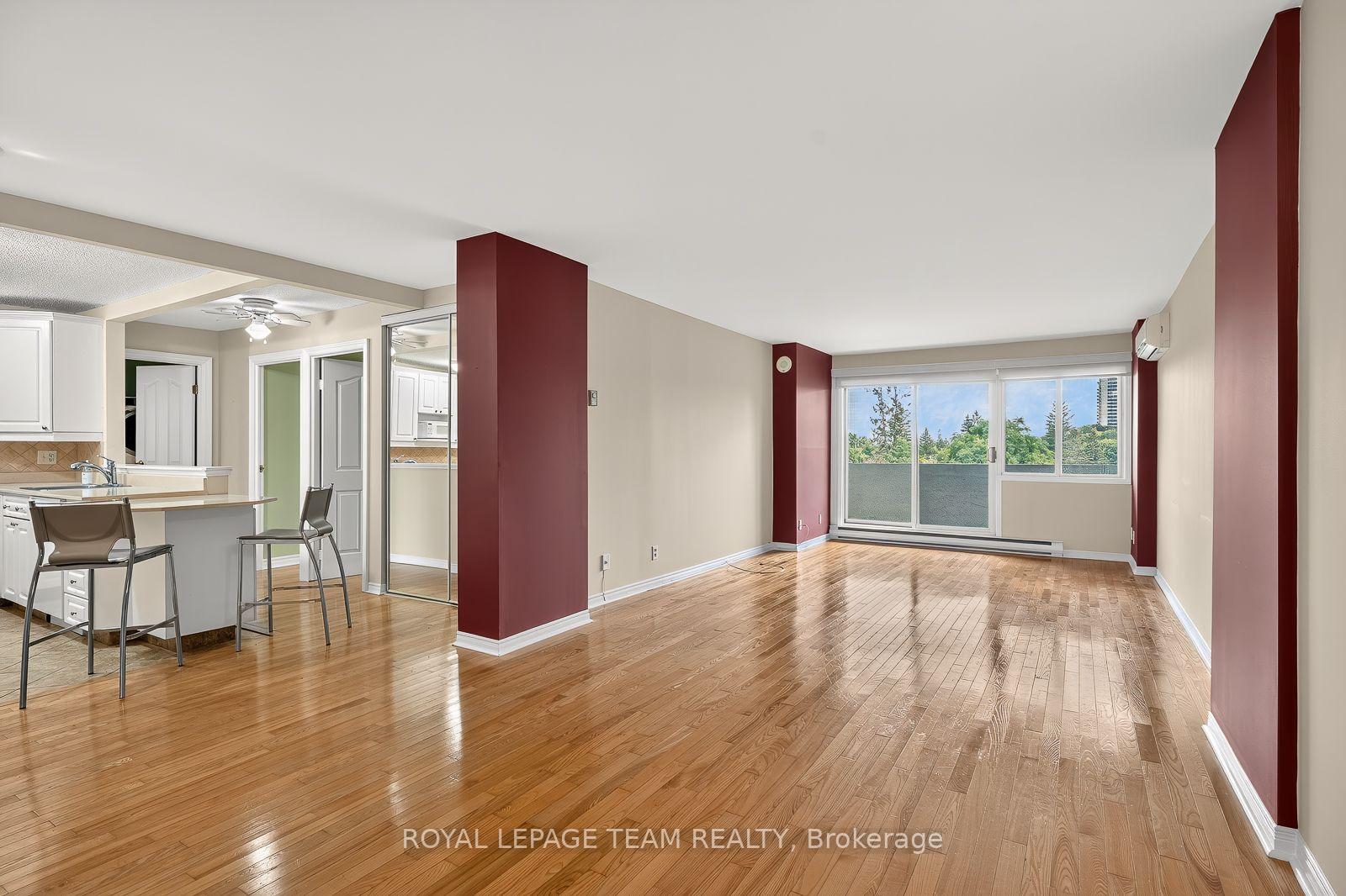 Photo 6 of Unit 409, 40 Landry Street, Ottawa, Vanier — HOMEH