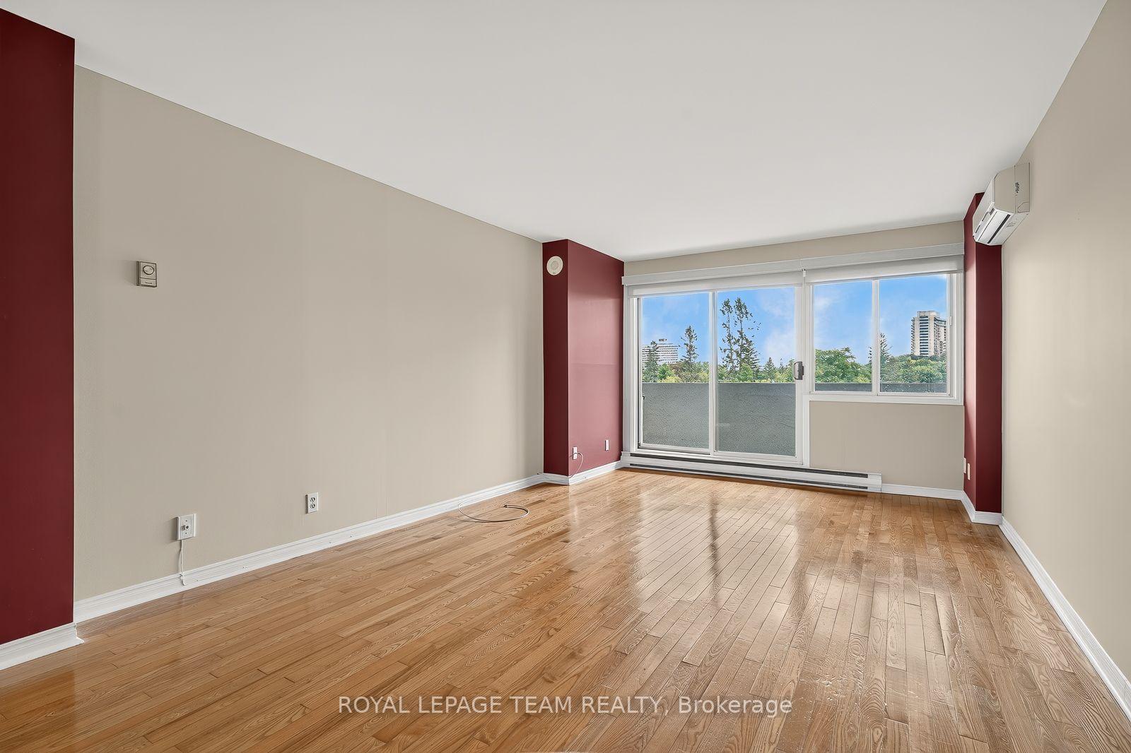 Photo 8 of Unit 409, 40 Landry Street, Ottawa, Vanier — HOMEH