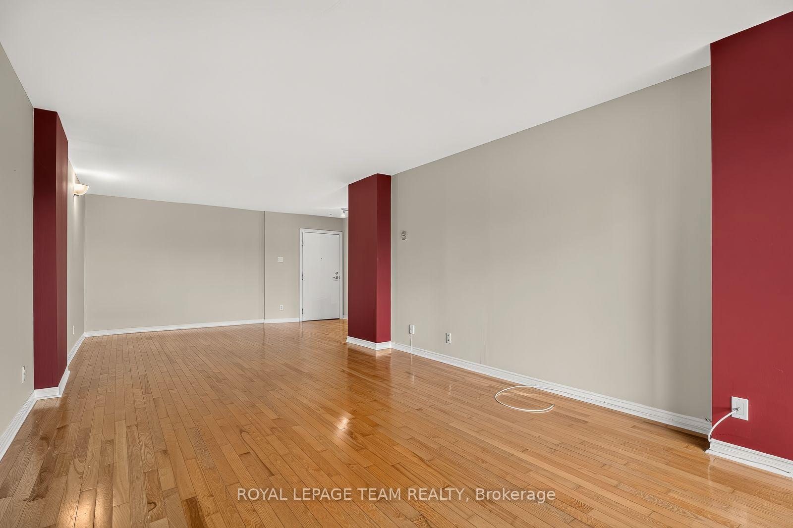Photo 10 of Unit 409, 40 Landry Street, Ottawa, Vanier — HOMEH