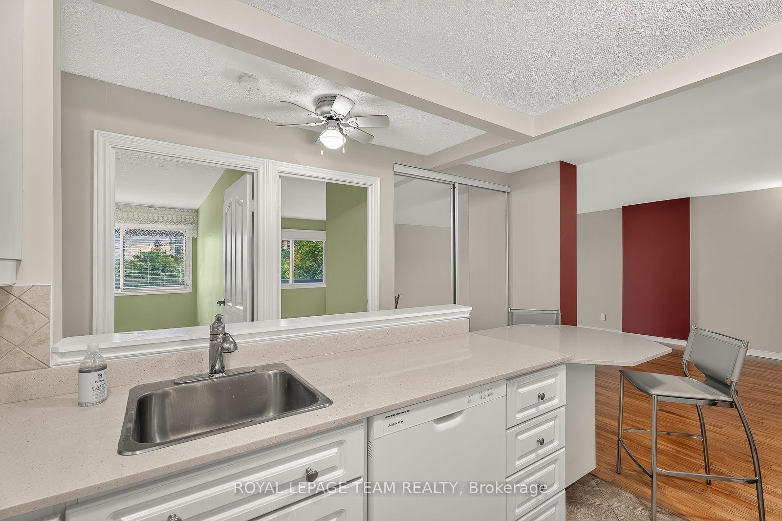 Photo 16 of Unit 409, 40 Landry Street, Ottawa, Vanier — HOMEH