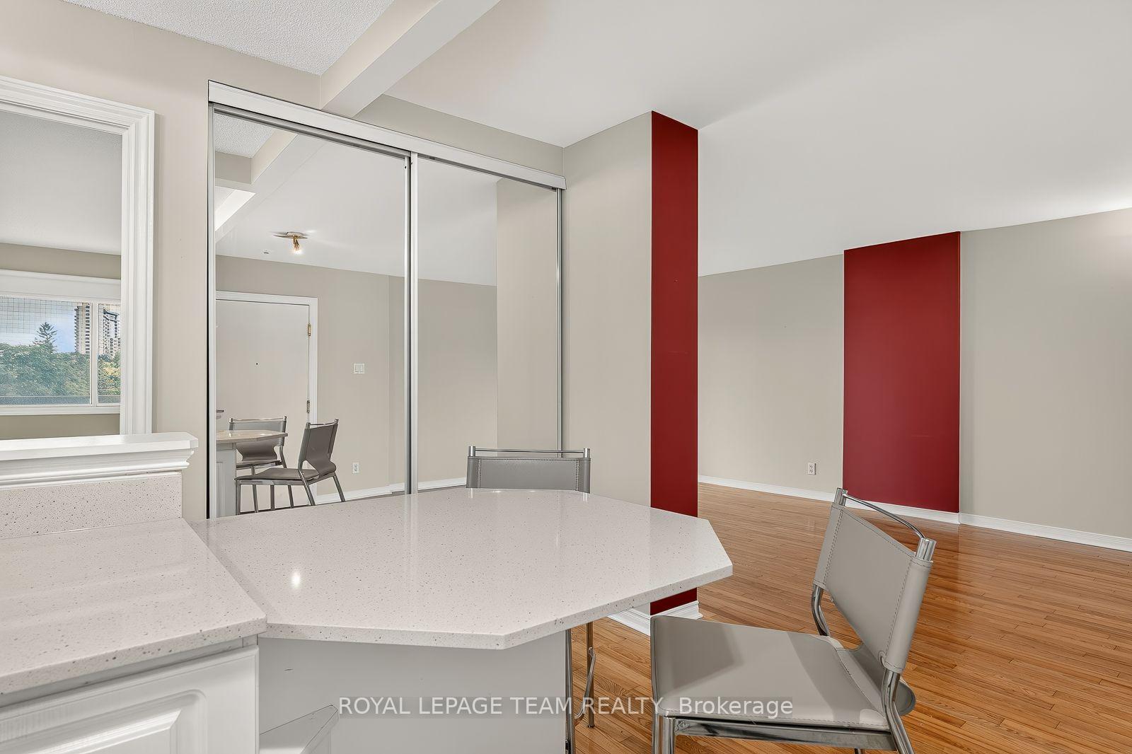 Photo 17 of Unit 409, 40 Landry Street, Ottawa, Vanier — HOMEH