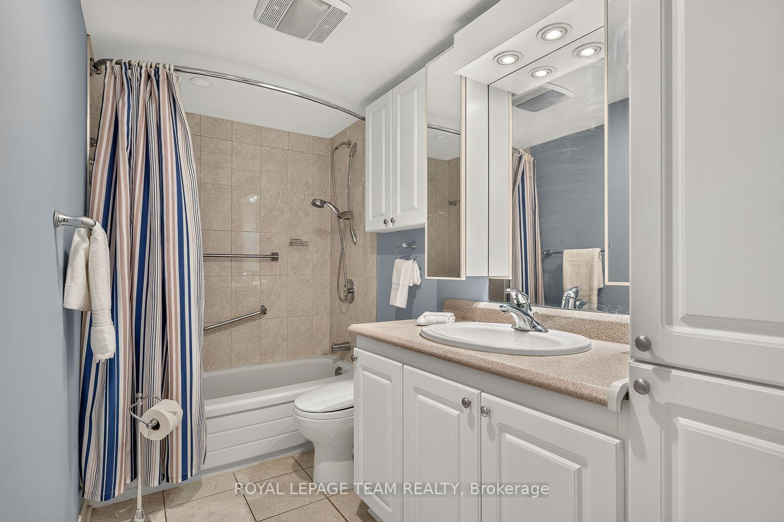Photo 23 of Unit 409, 40 Landry Street, Ottawa, Vanier — HOMEH