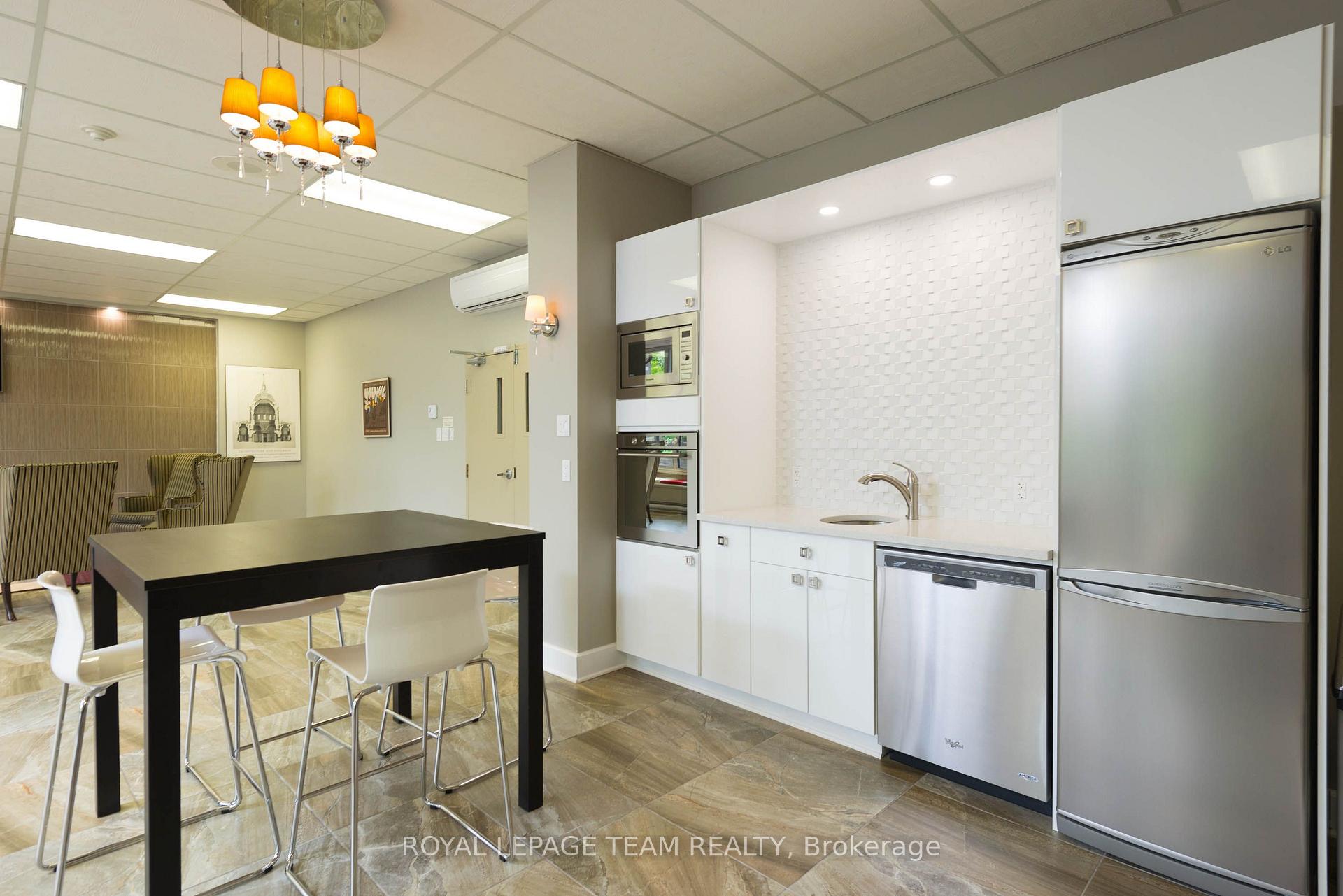 Photo 37 of Unit 409, 40 Landry Street, Ottawa, Vanier — HOMEH