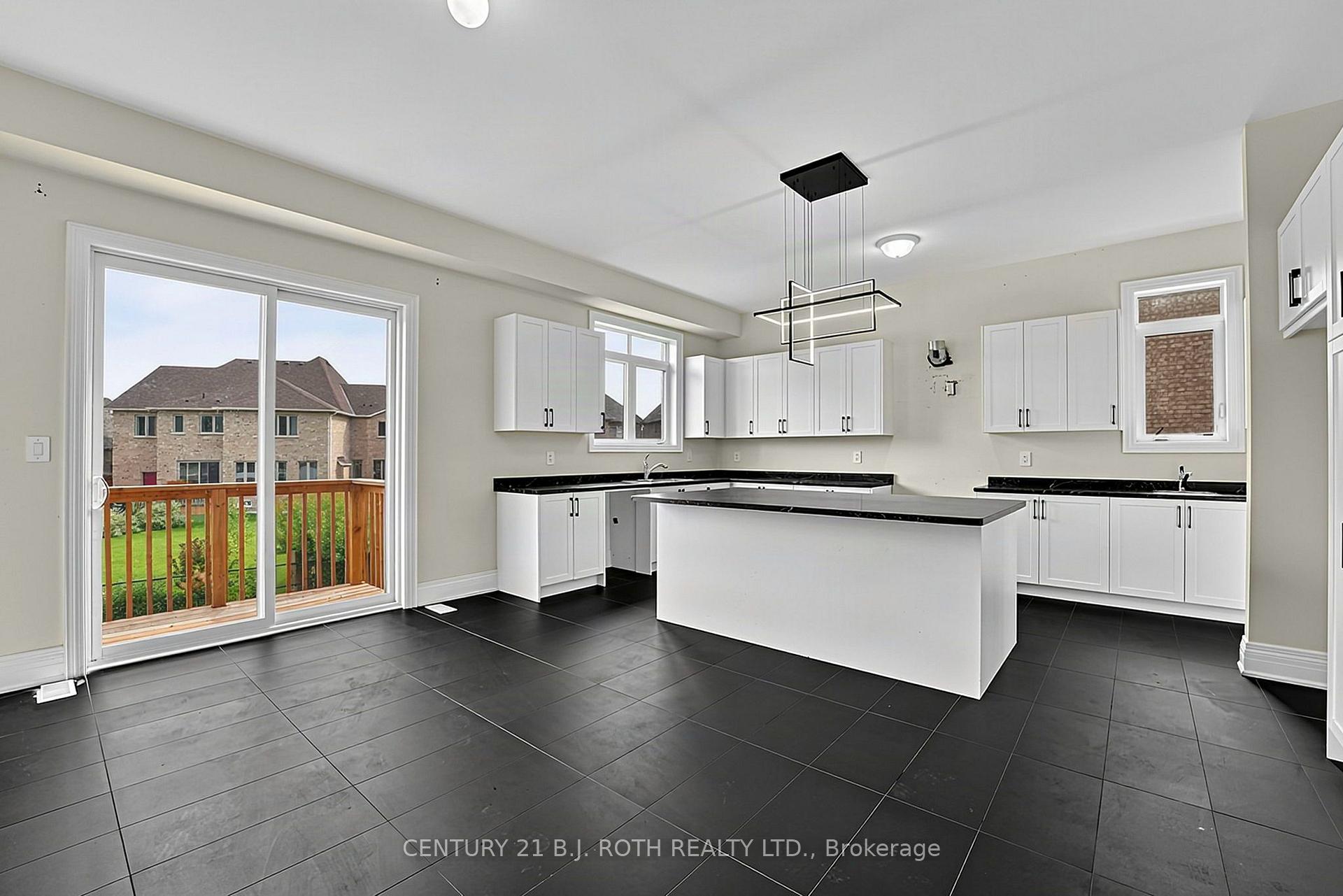 Photo 10 of 55 Sanford Circle, Springwater, Centre Vespra — HOMEH