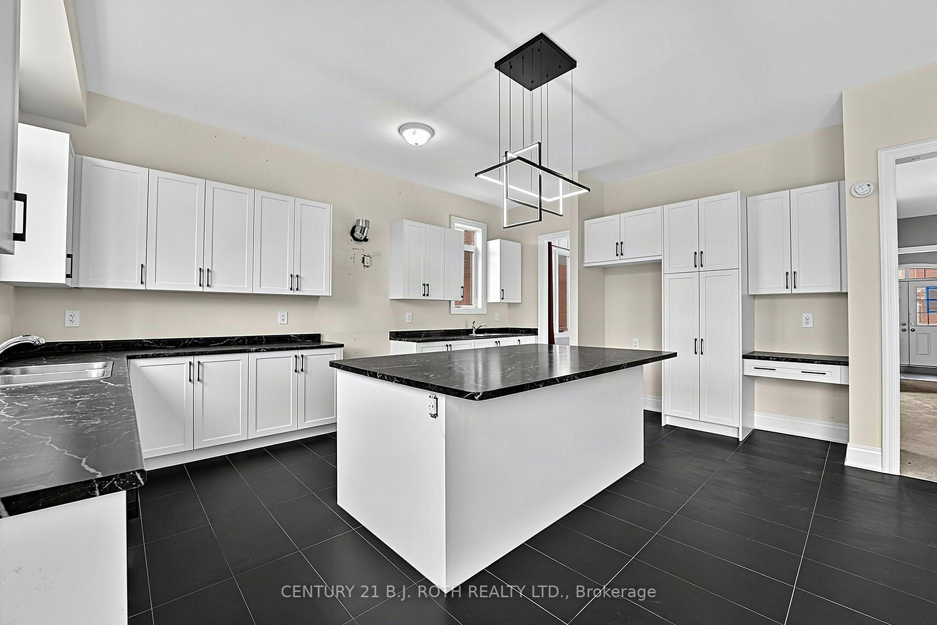 Photo 12 of 55 Sanford Circle, Springwater, Centre Vespra — HOMEH