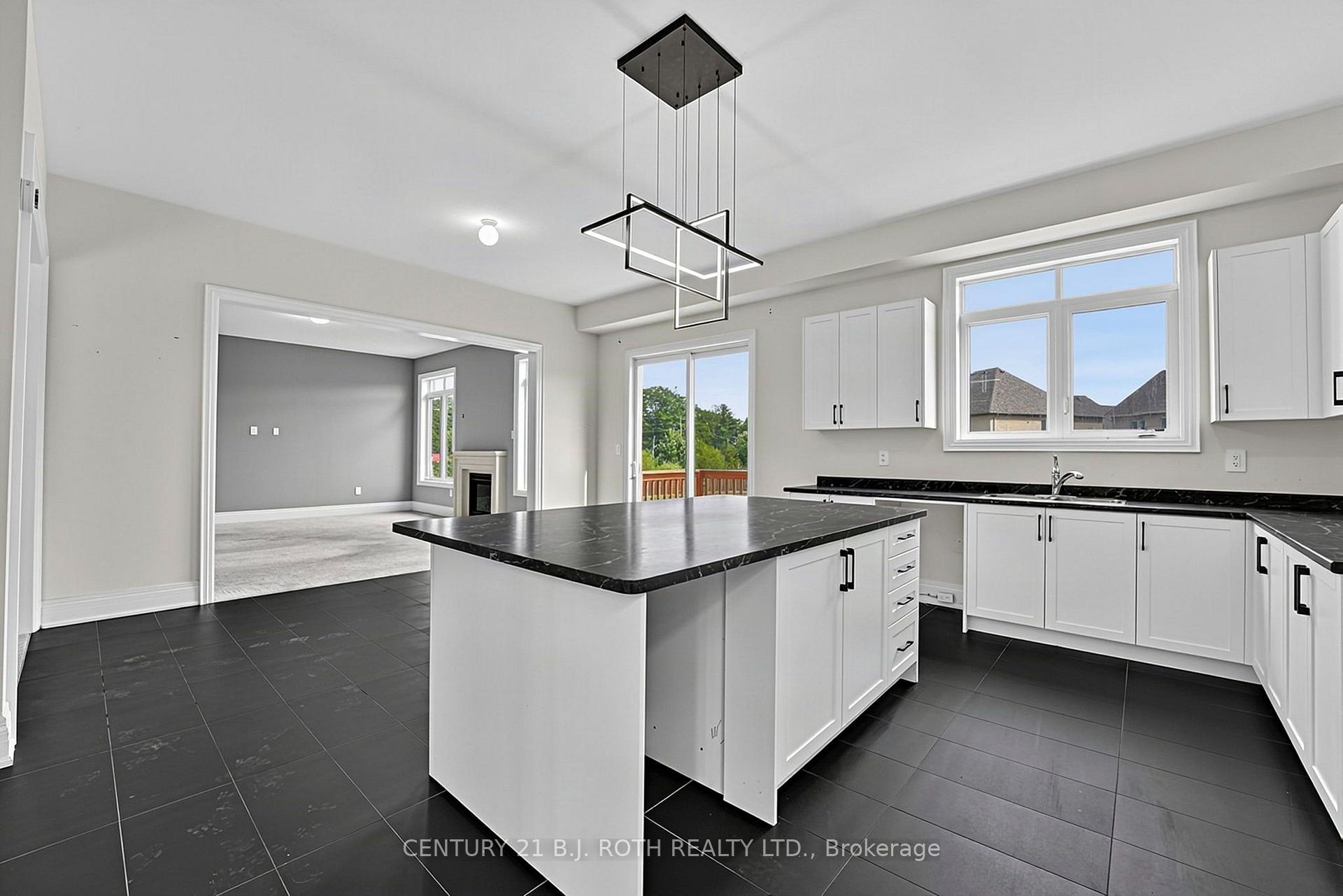 Photo 11 of 55 Sanford Circle, Springwater, Centre Vespra — HOMEH