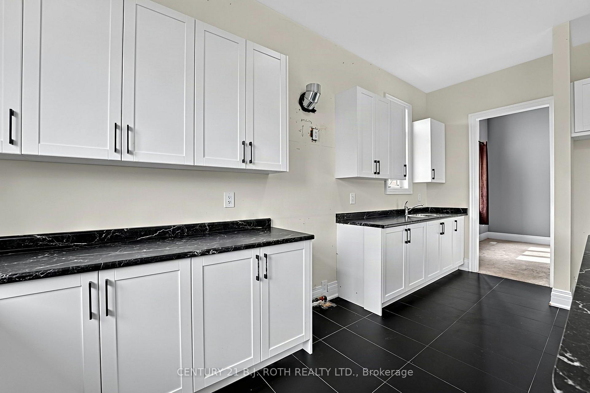Photo 13 of 55 Sanford Circle, Springwater, Centre Vespra — HOMEH