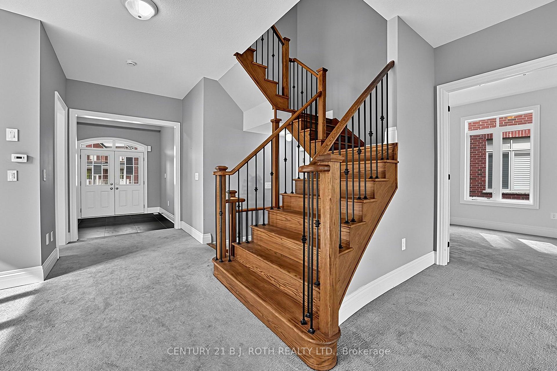 Photo 9 of 55 Sanford Circle, Springwater, Centre Vespra — HOMEH