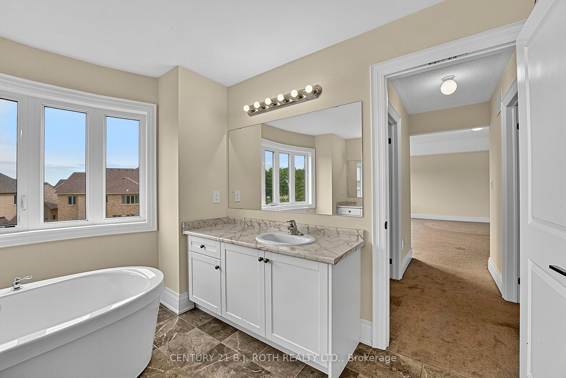 Photo 24 of 55 Sanford Circle, Springwater, Centre Vespra — HOMEH