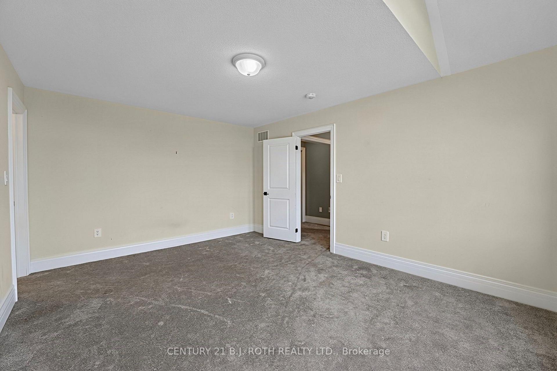 Photo 39 of 55 Sanford Circle, Springwater, Centre Vespra — HOMEH