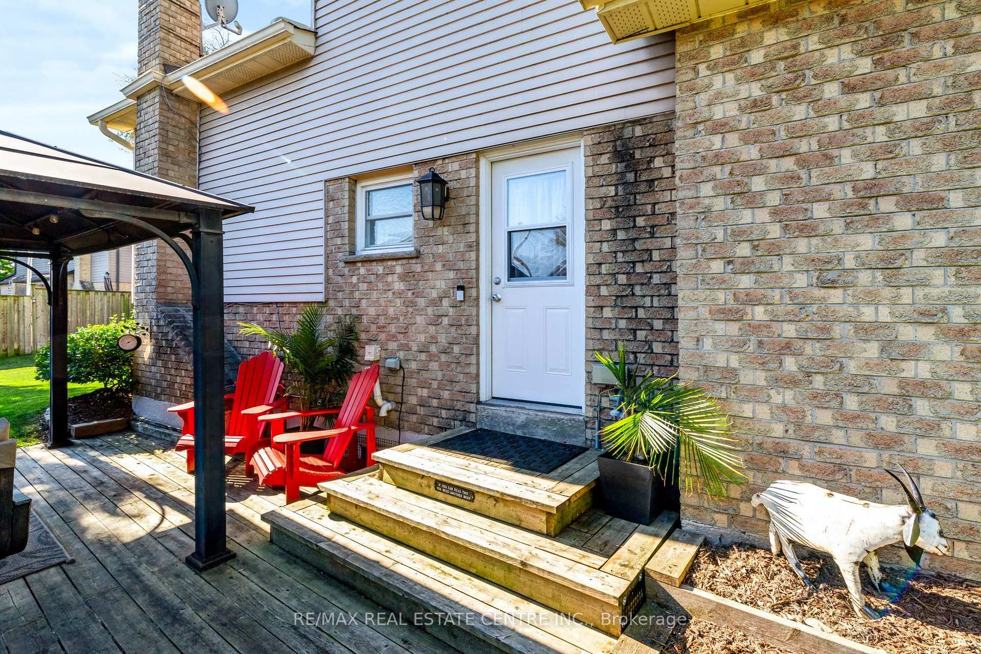 Photo 35 of 220 Harvest Drive, Milton, Bronte Meadows — HOMEH