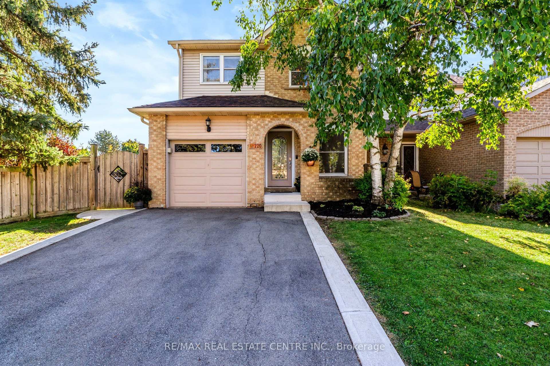 Photo 41 of 220 Harvest Drive, Milton, Bronte Meadows — HOMEH