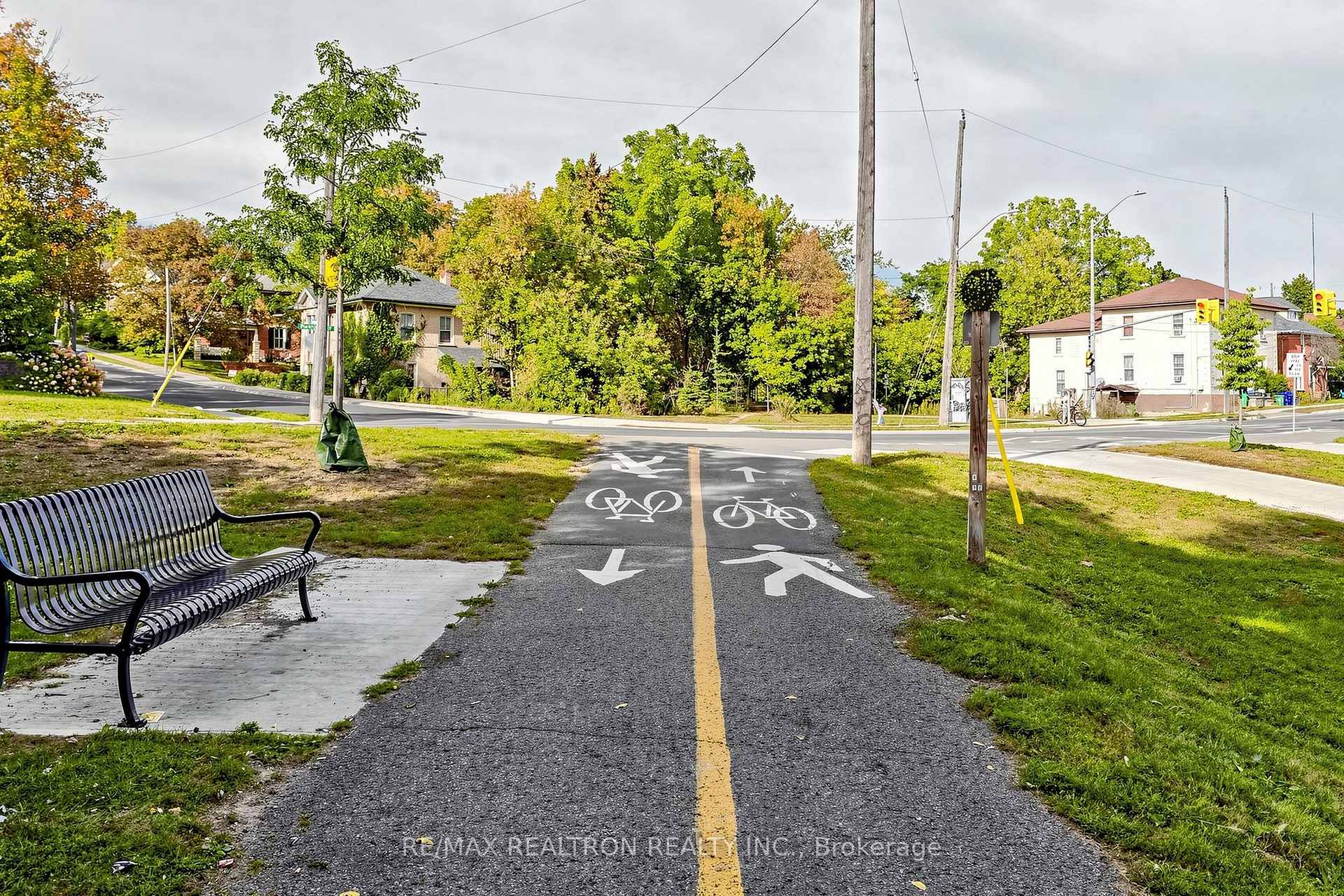 Photo 14 of 185 Parkhill Road, Peterborough, Town Ward 3 — HOMEH