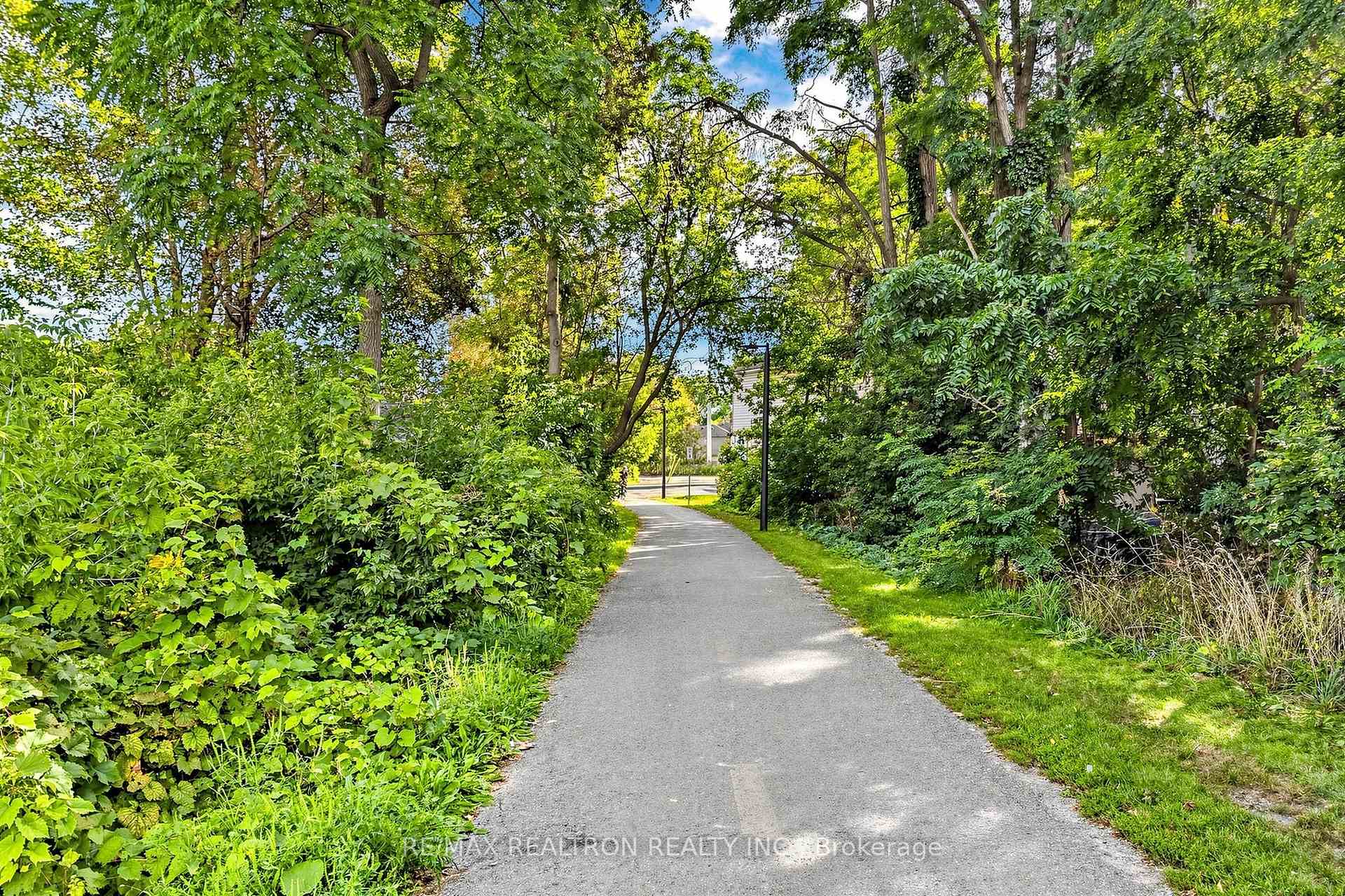 Photo 13 of 185 Parkhill Road, Peterborough, Town Ward 3 — HOMEH